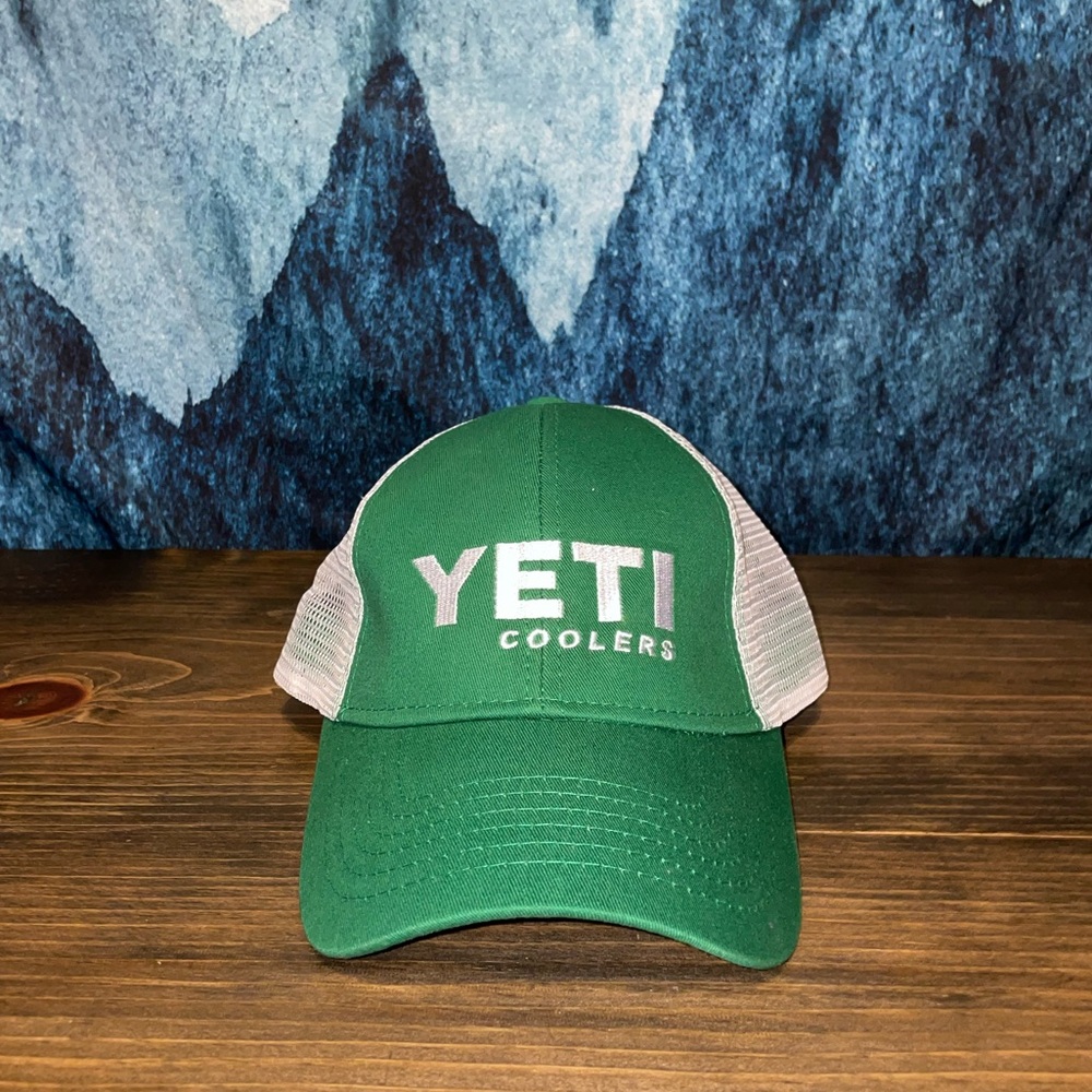 Yeti mashed back hat. NWOT